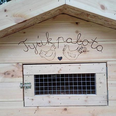 Jurta Az Erdo Mellett Dezsaval-Keresz-Tanya Hotel Pilisszentkereszt Exterior foto
